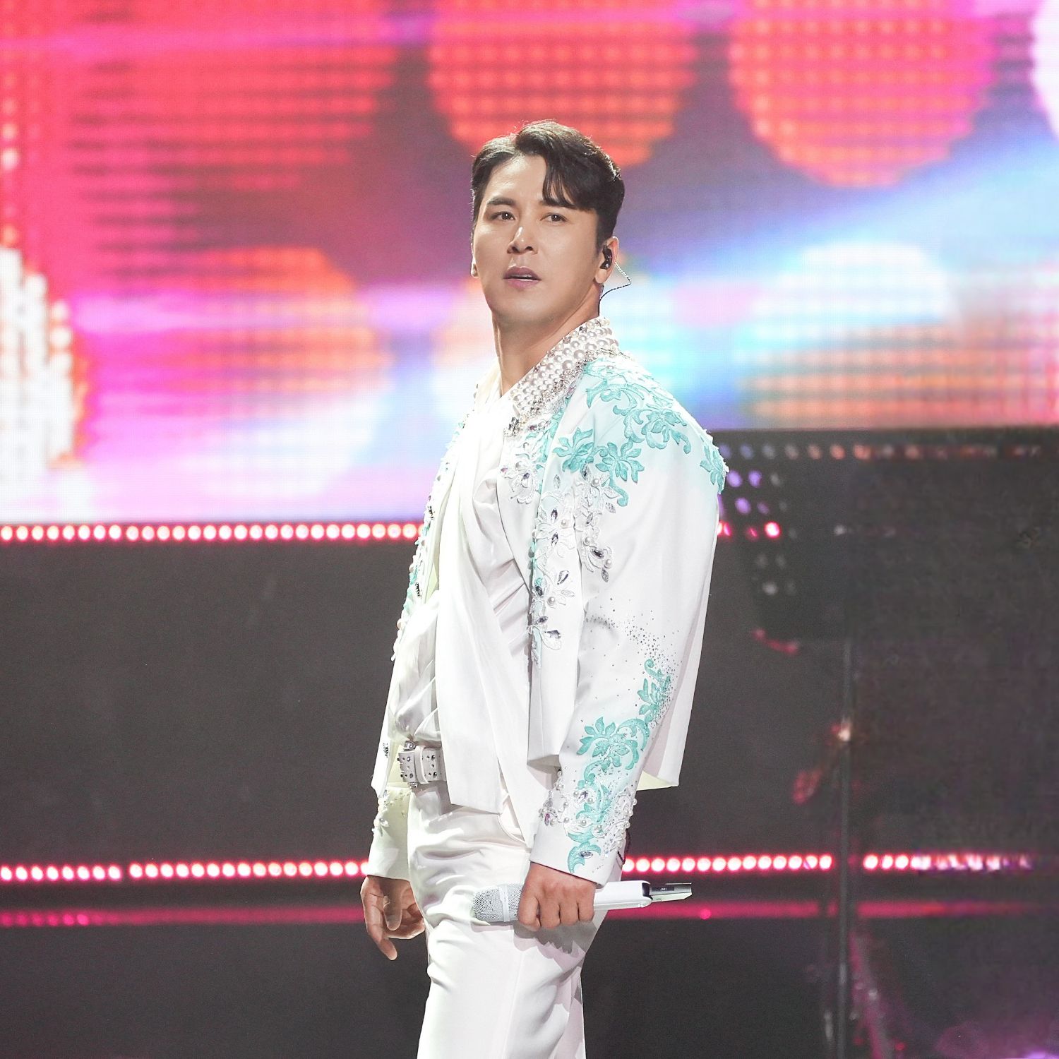 Recent activity shot of Jang Minho