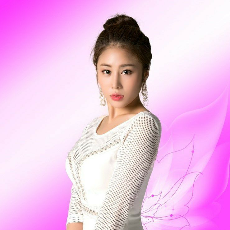 A moment captured by a fan of Kim Soyou