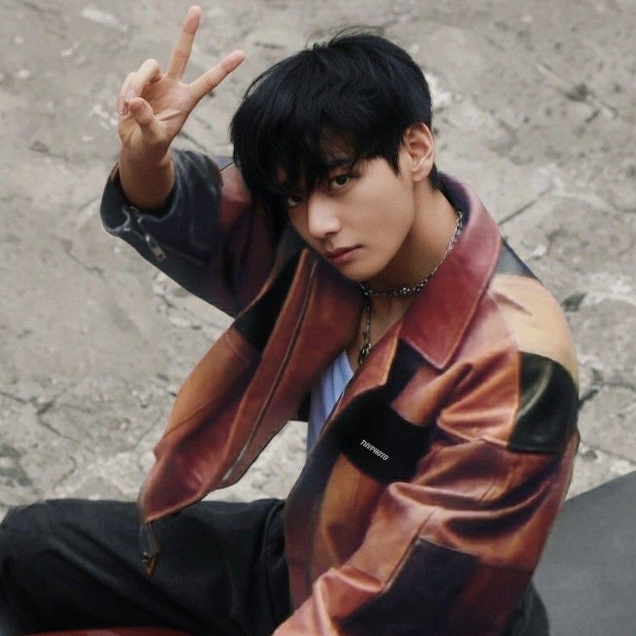 Behind-the-scenes cut of Kim Taehyung (V)