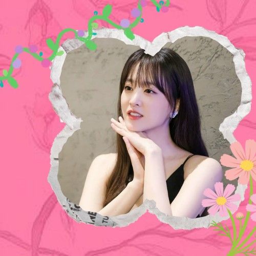 A moment captured by a fan of Park Boyoung