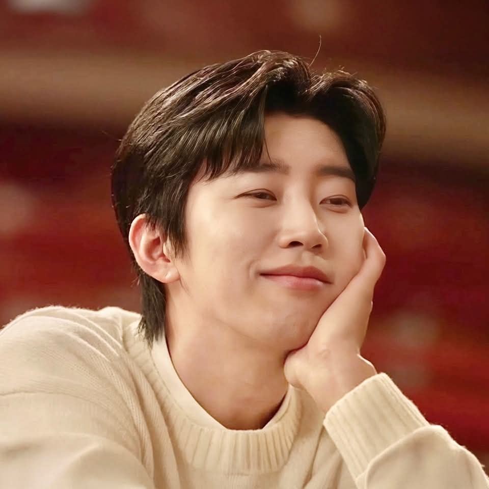 Recent activity shot of Lim Youngwoong