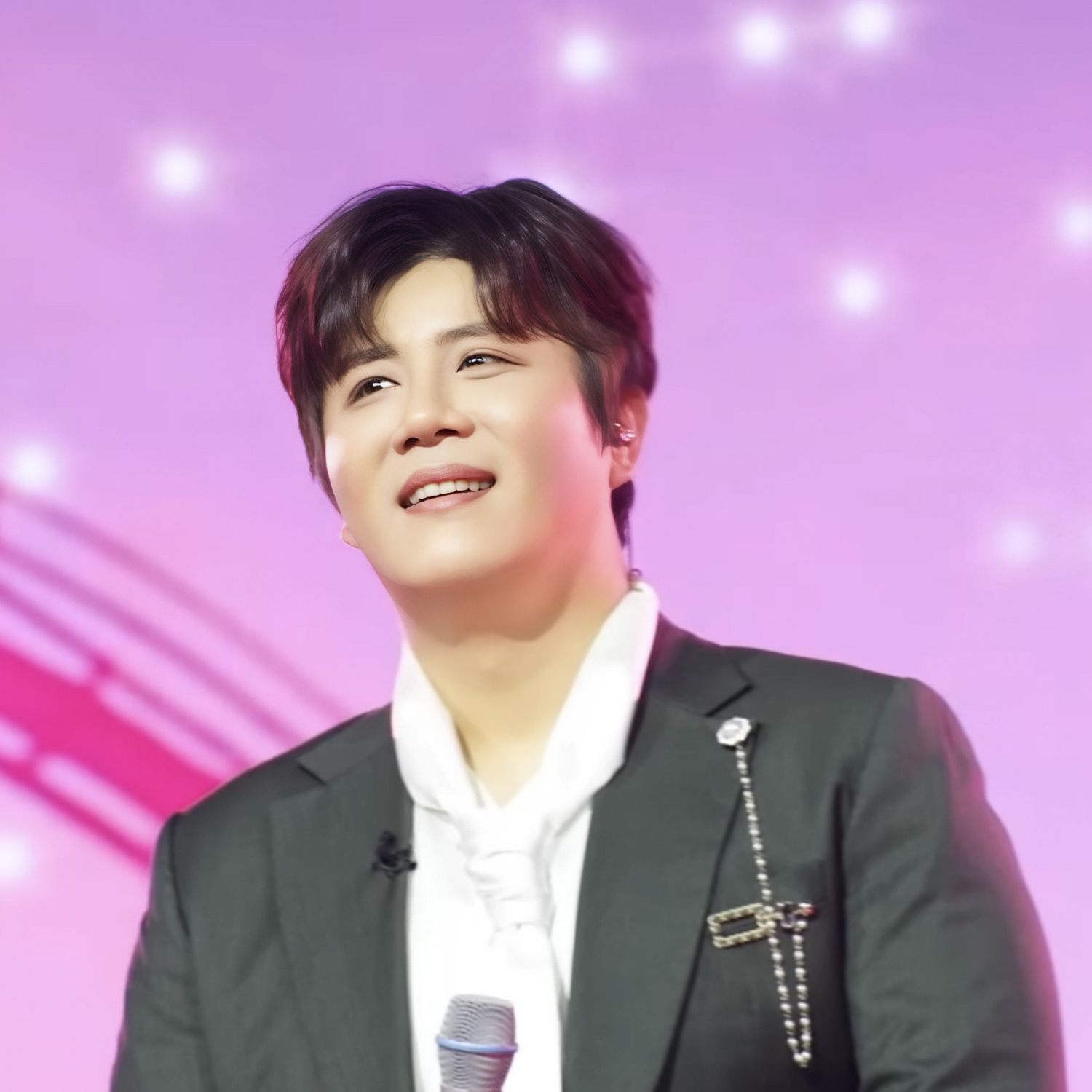 Behind-the-scenes cut of Jin Haesung