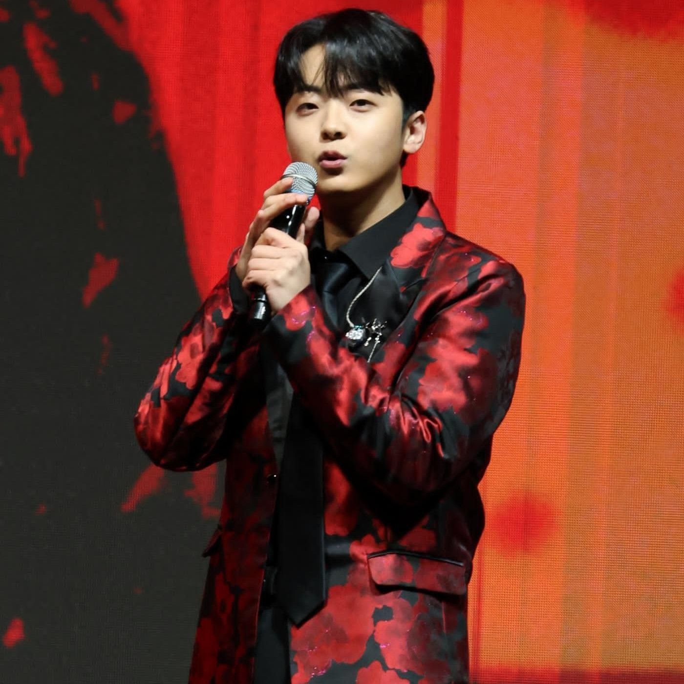 Recent activity shot of Park Minsu