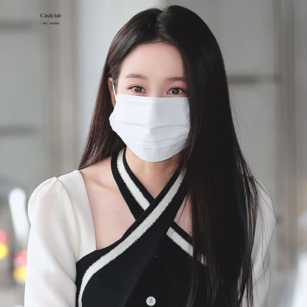 Recent activity shot of Park Eunbin