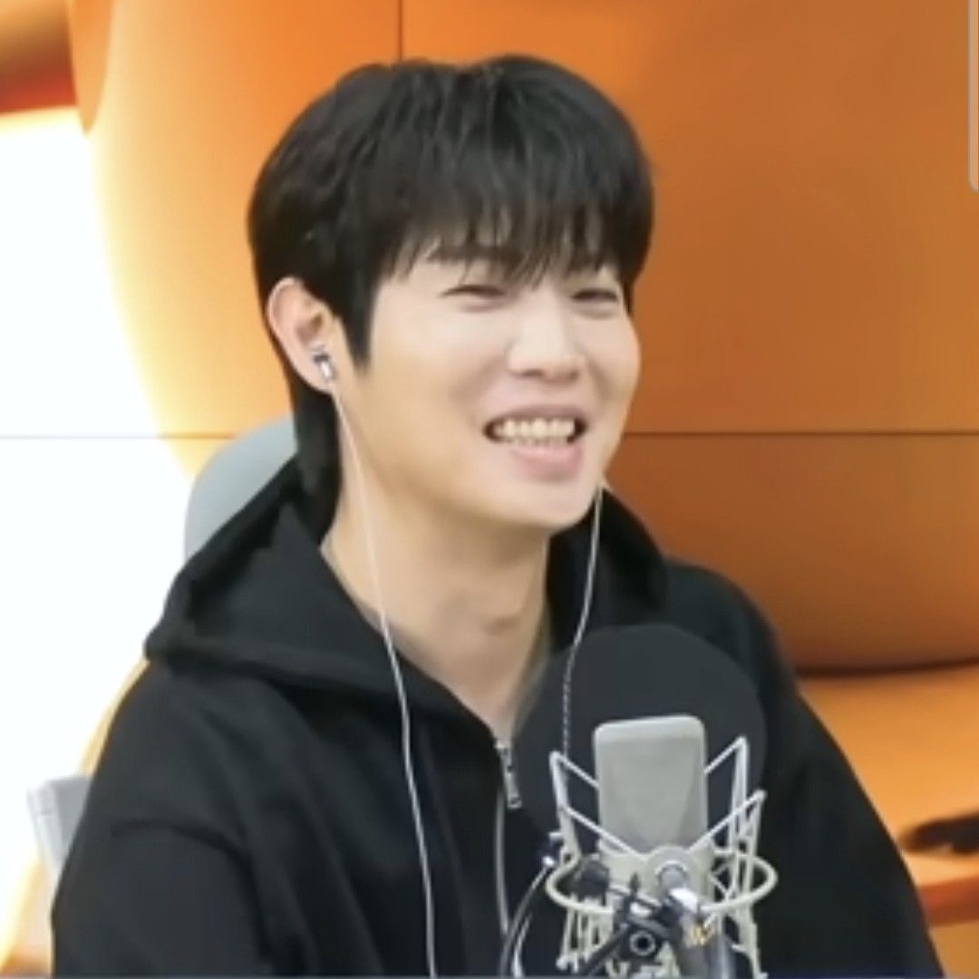 Recent activity shot of Son Taejin