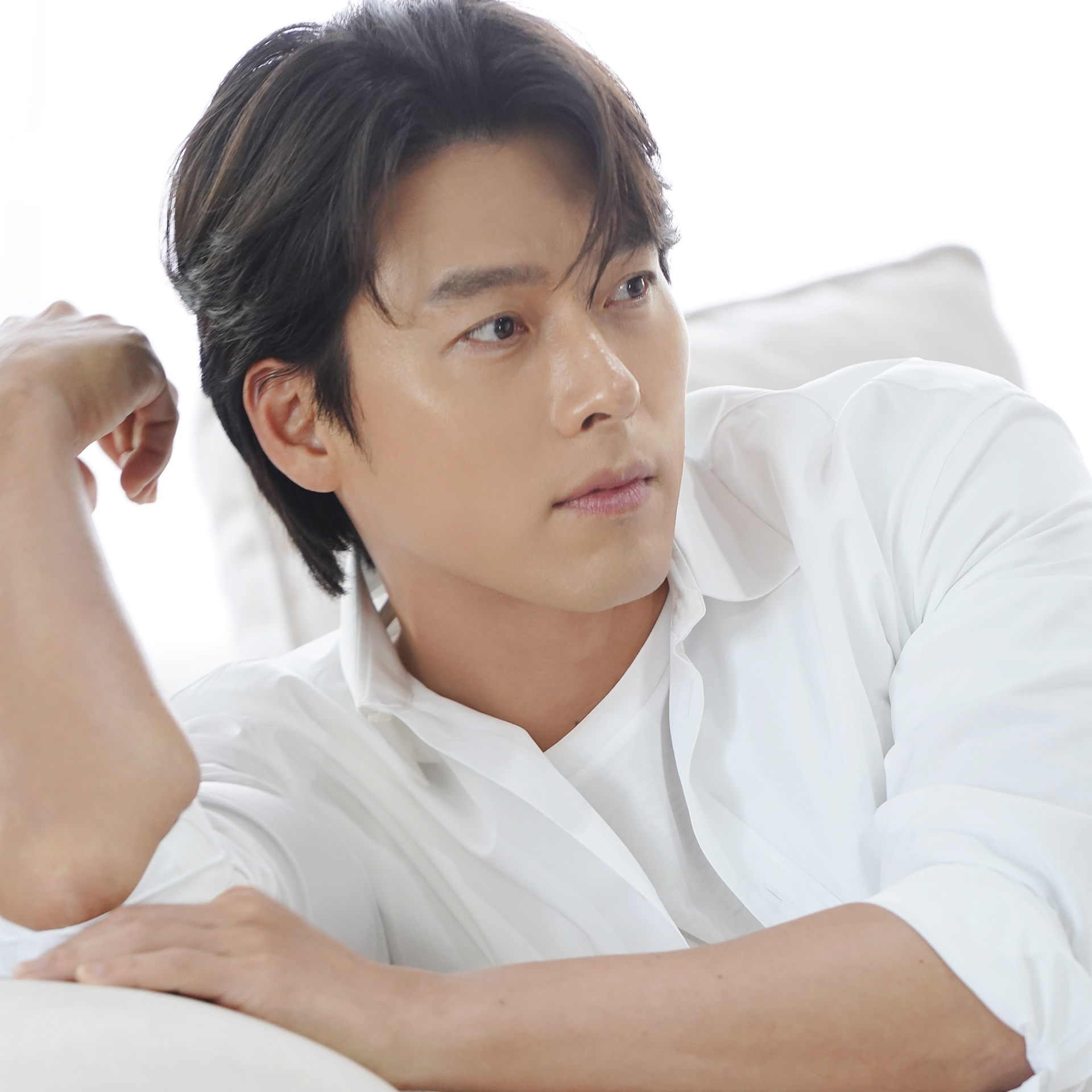 A moment captured by a fan of Hyun Bin