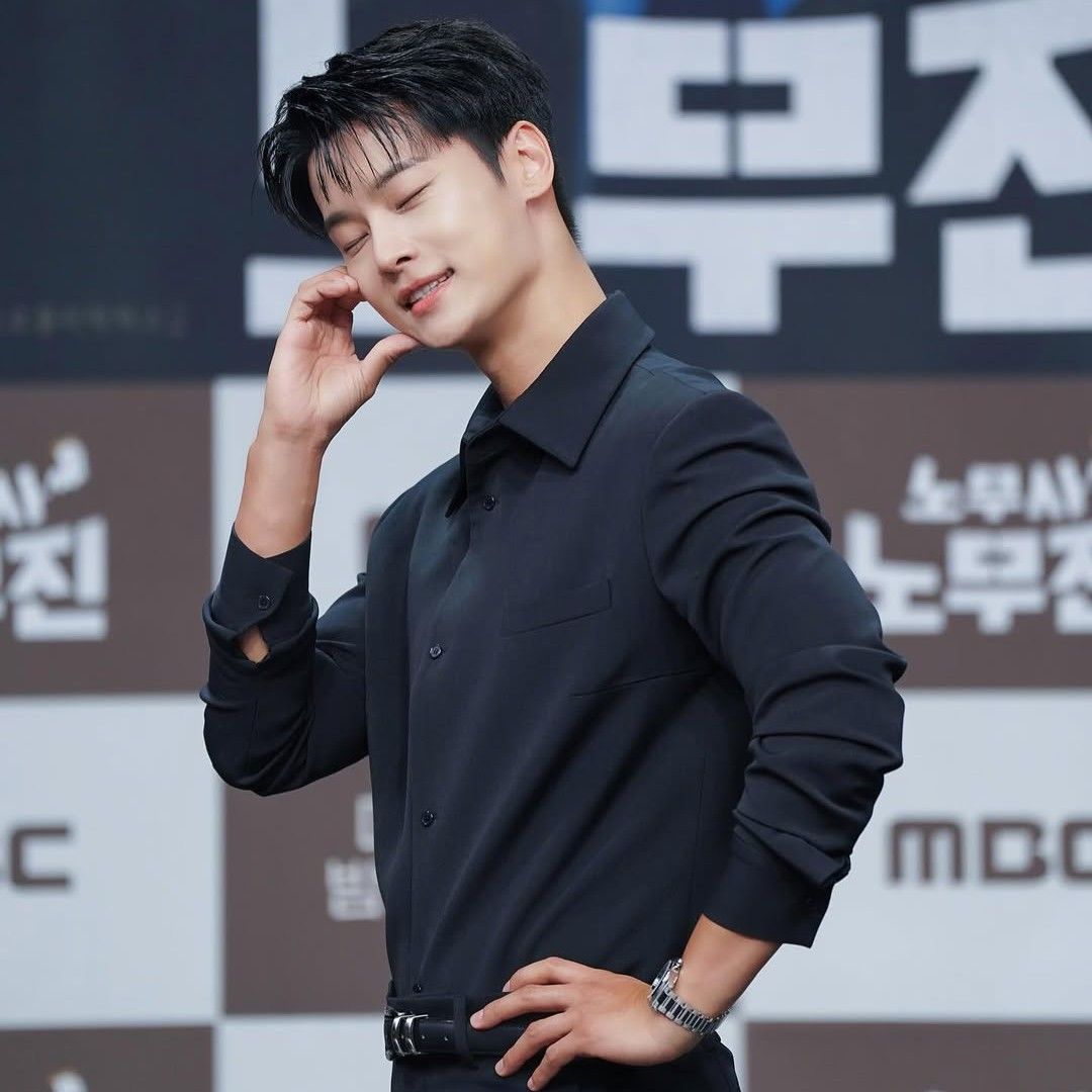 A moment captured by a fan of Cha Hakyeon (N)