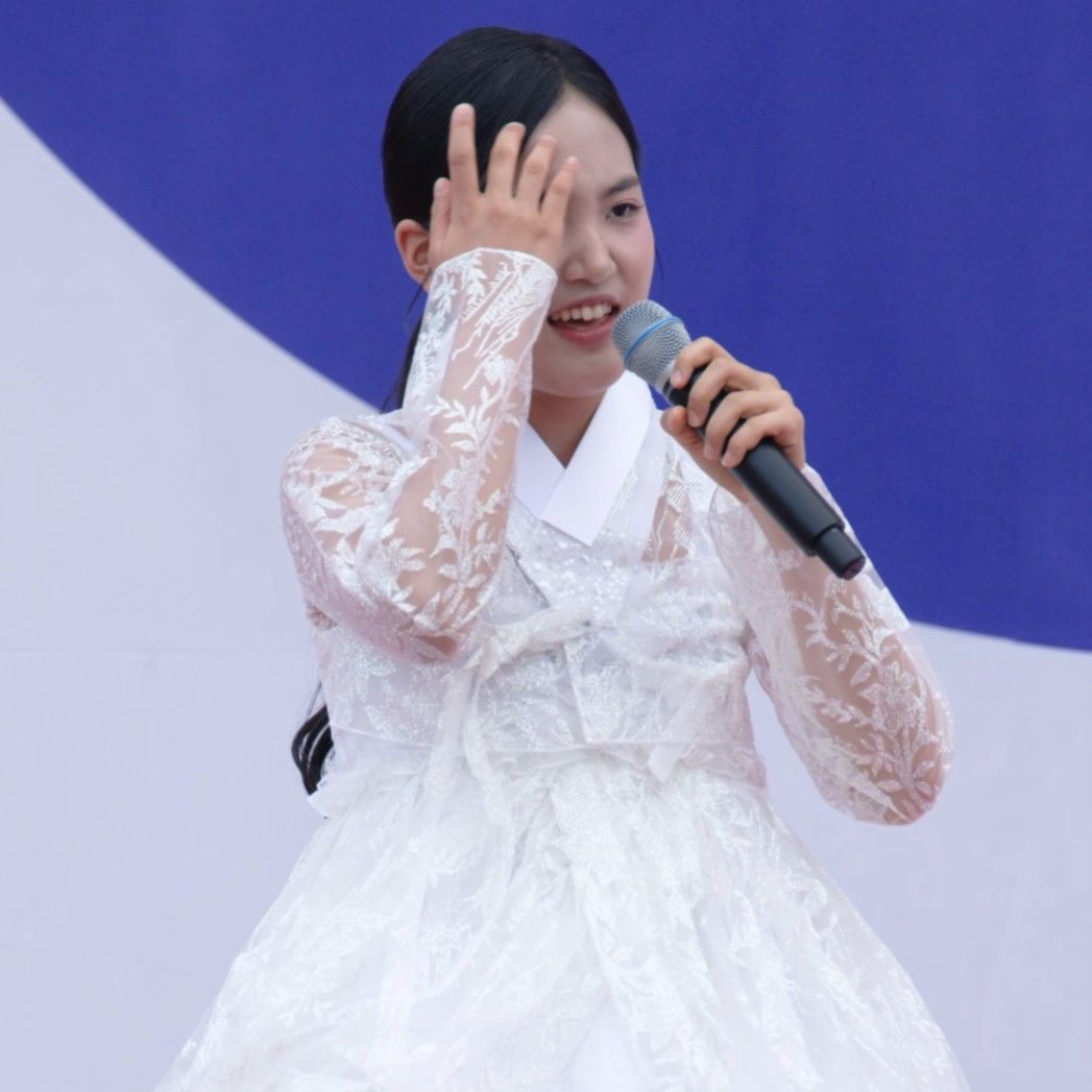 Behind-the-scenes cut of Kim Taeyeon