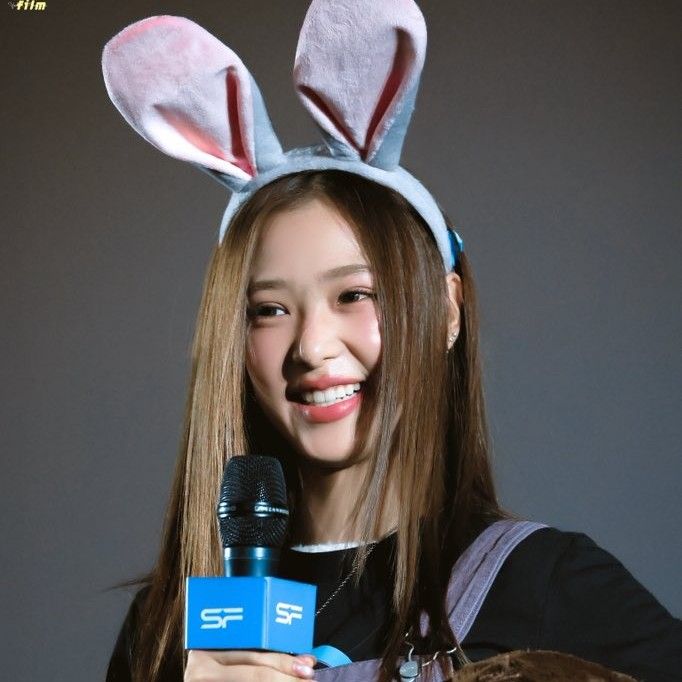 A moment captured by a fan of Film Rachanun Mahawan