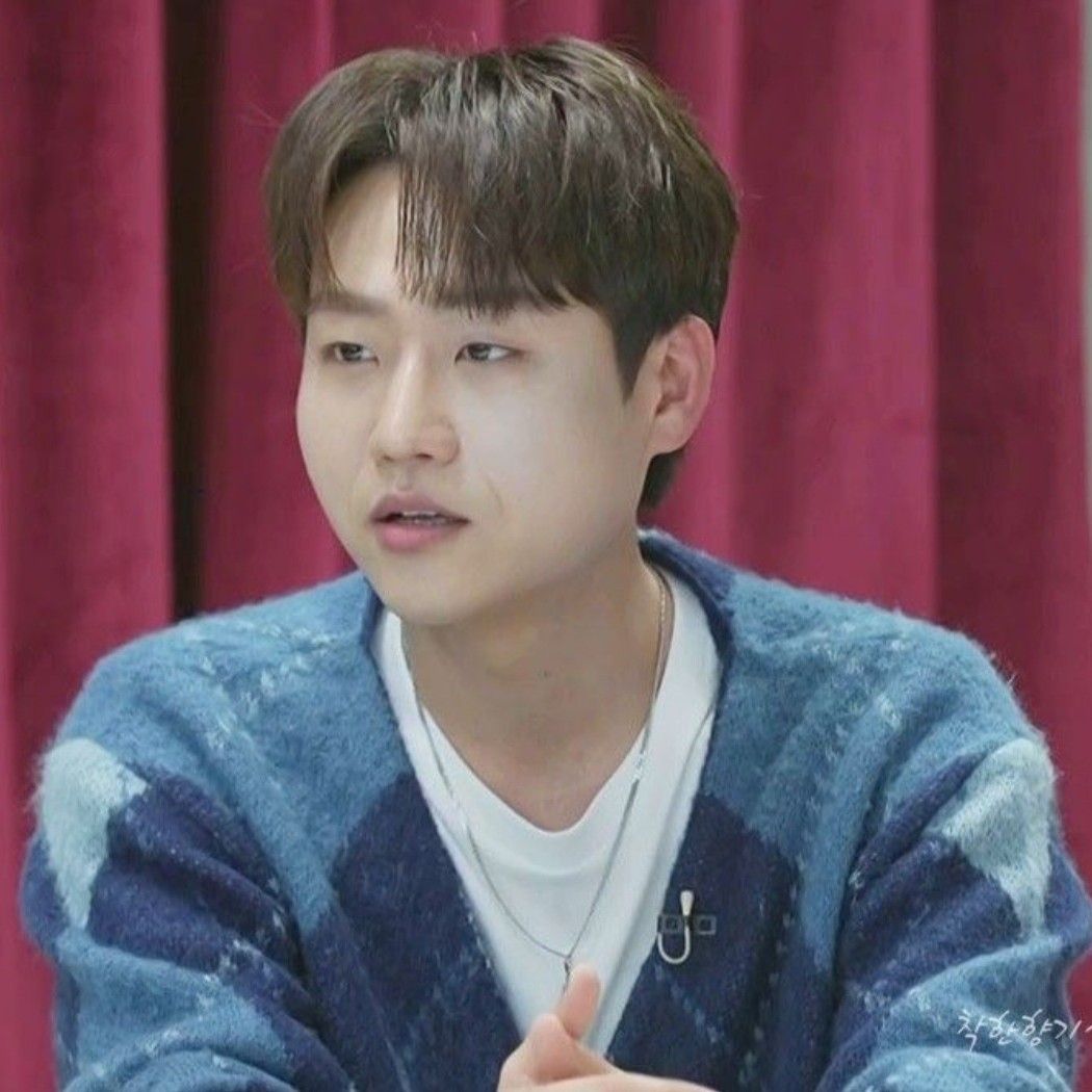 Behind-the-scenes cut of Min Soohyun