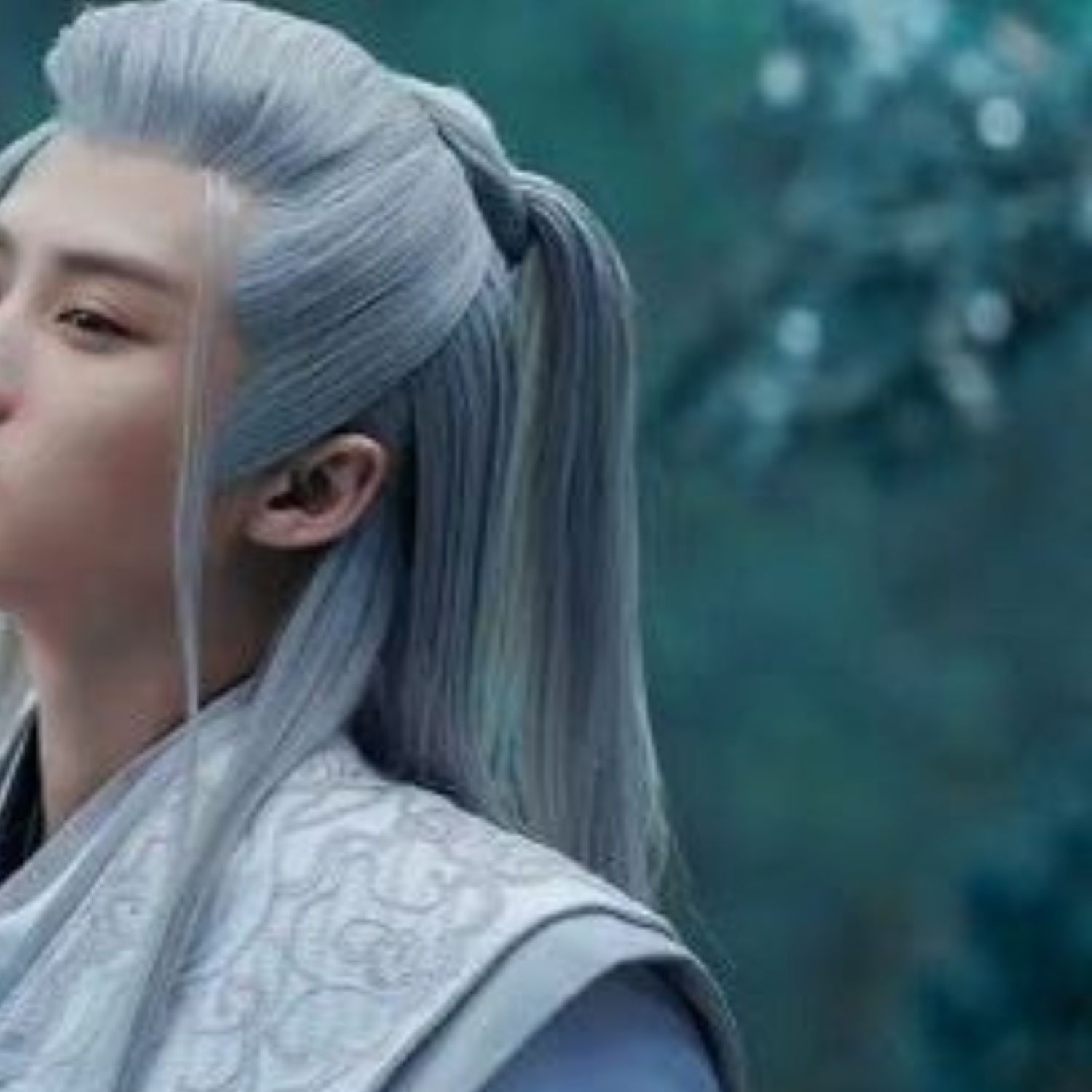 Behind-the-scenes cut of Tan Jianci