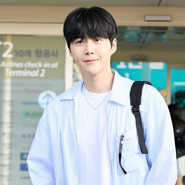 Latest photo of Kim Seonho