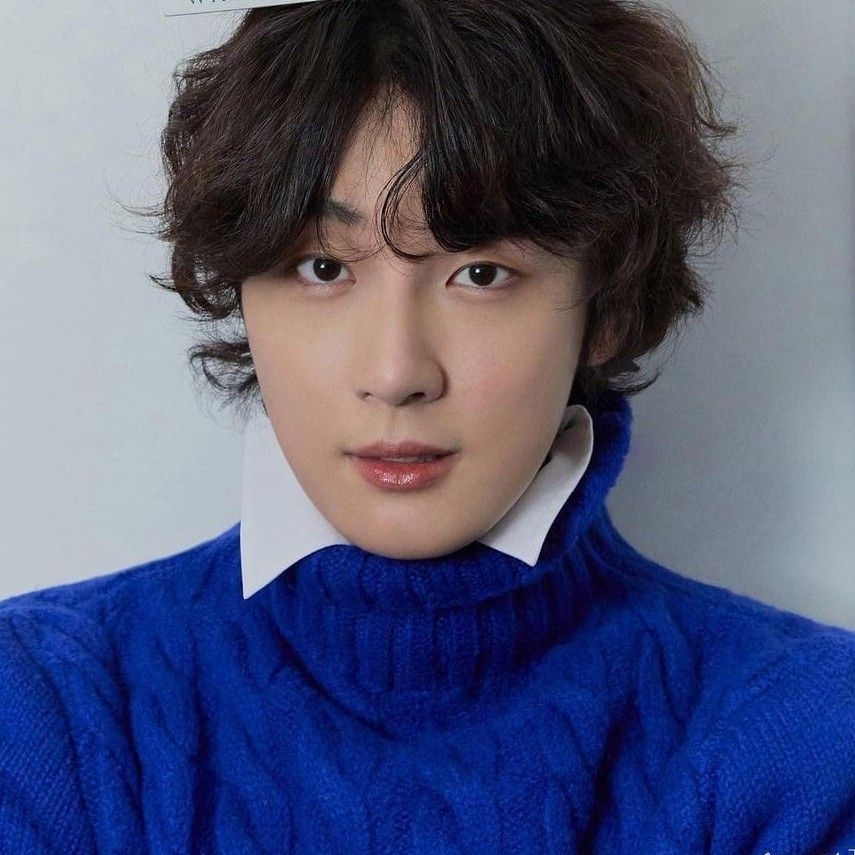 Recent activity shot of Yoon Shiyoon