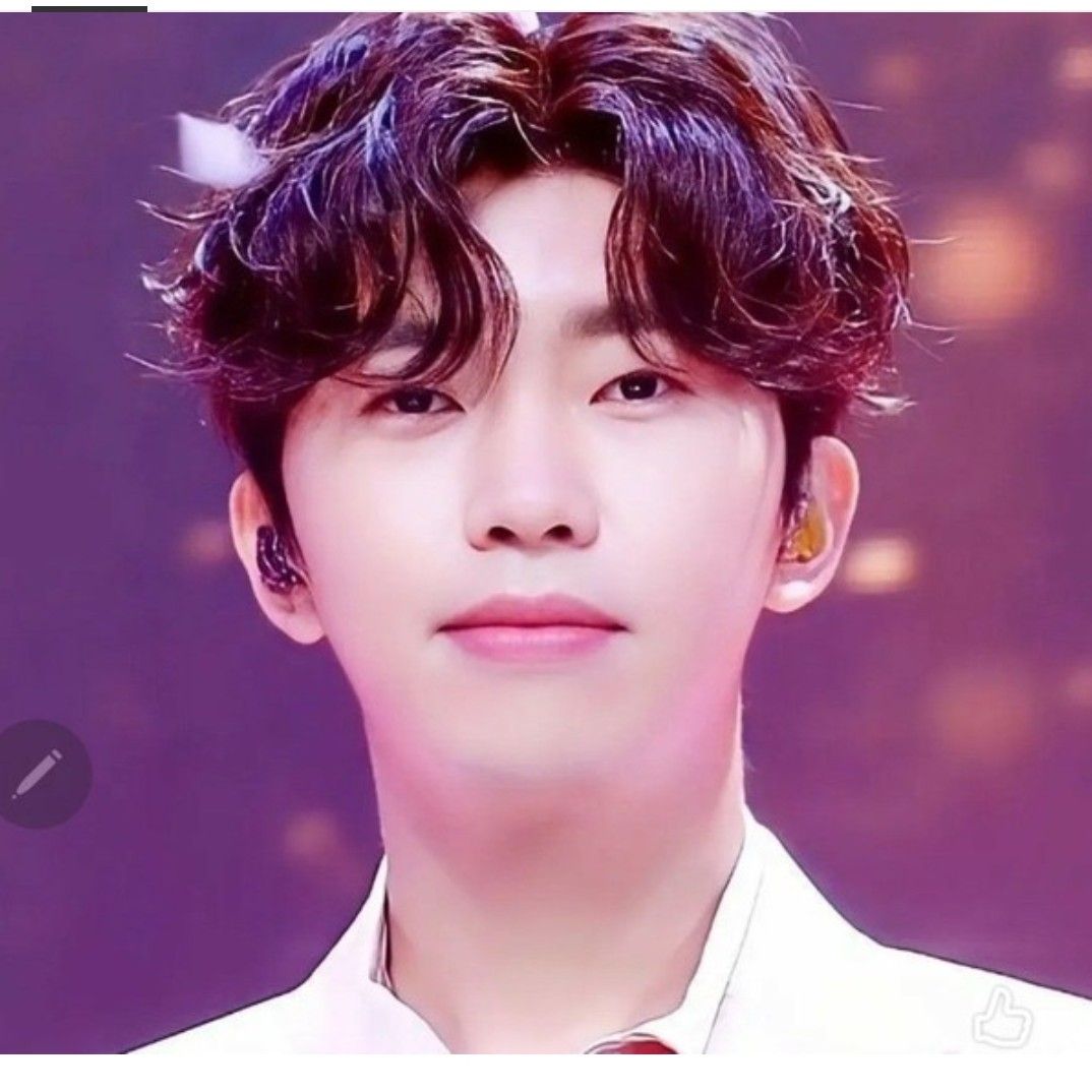 Latest photo of Lim Youngwoong