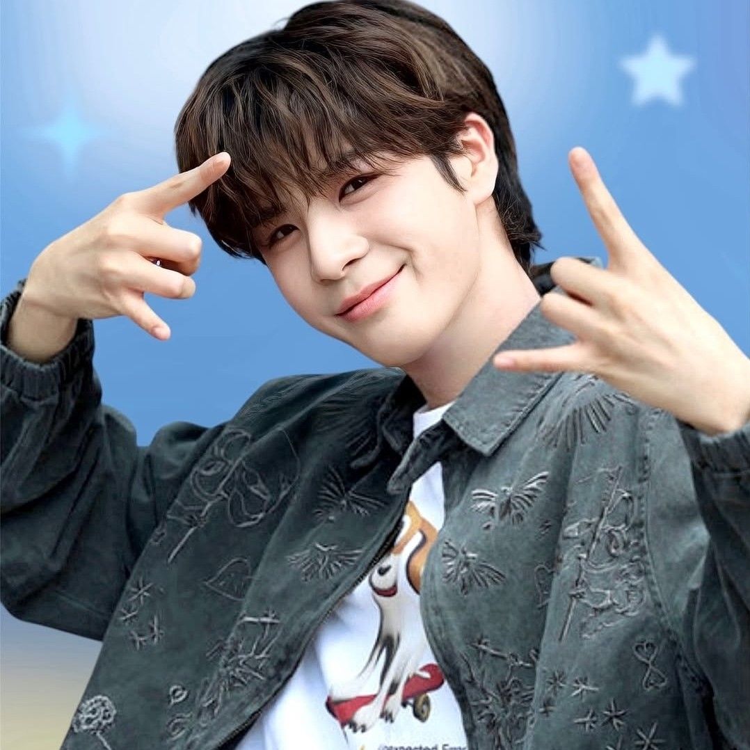 粉丝拍下的郑东元瞬间