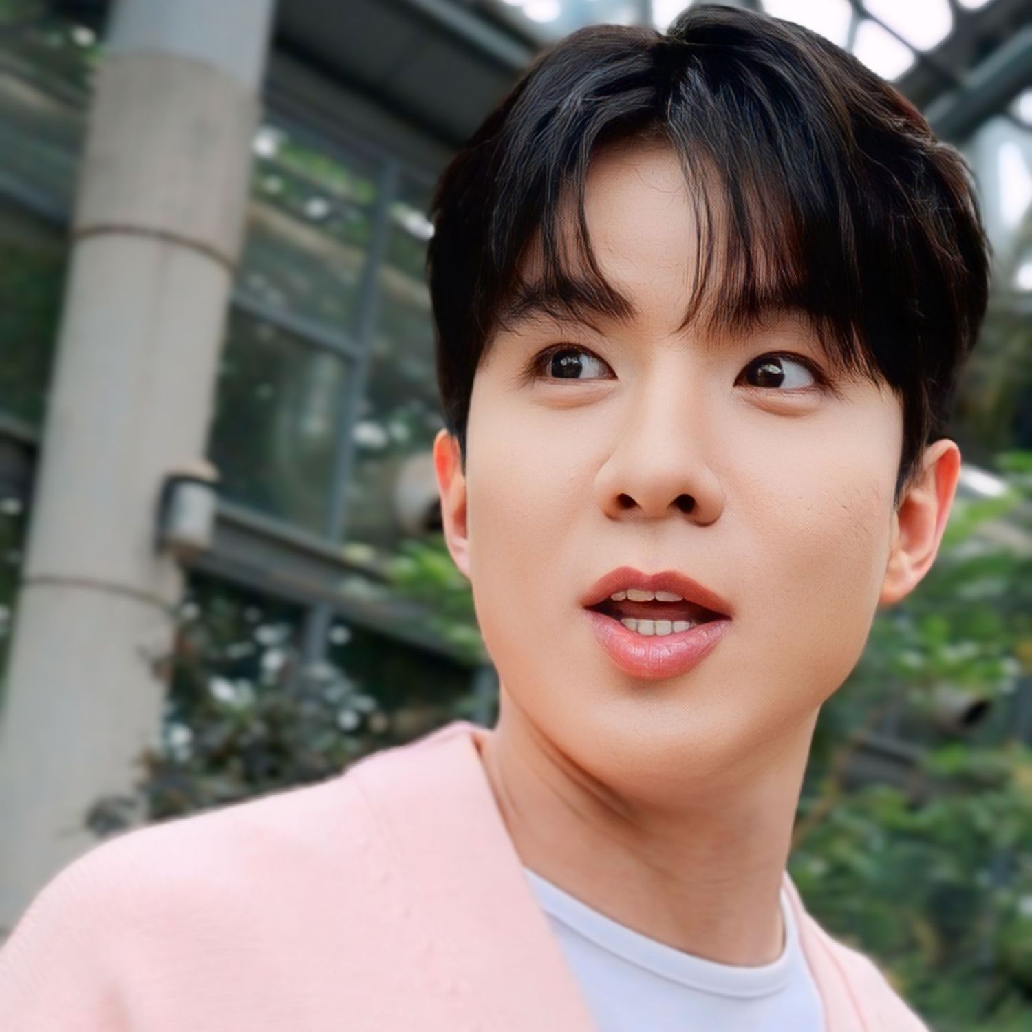 Behind-the-scenes cut of Na Taejoo