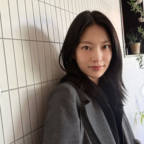 Behind-the-scenes cut of Gong Seungyeon