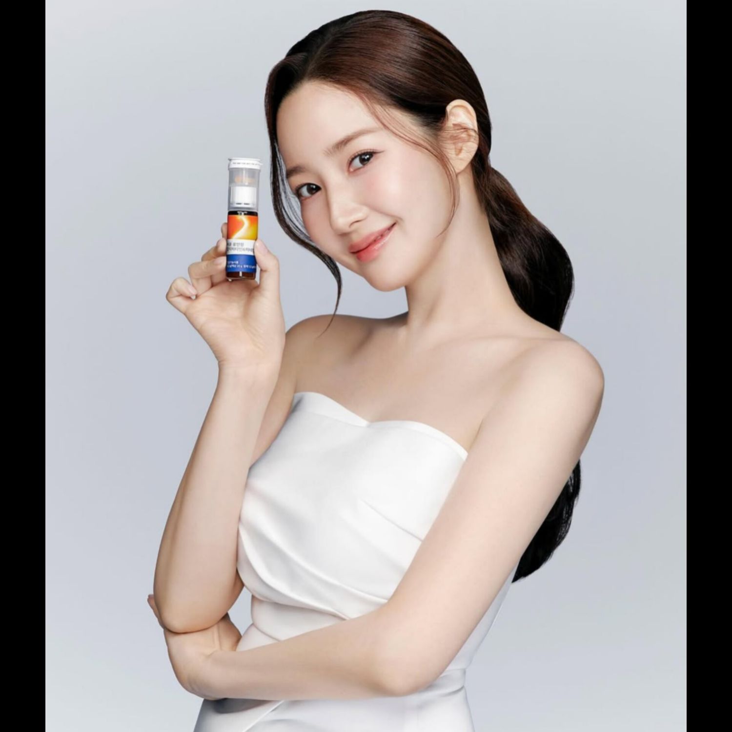 A moment captured by a fan of Park Minyoung