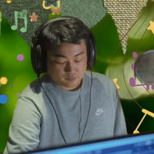 粉絲拍下的金浩中瞬間