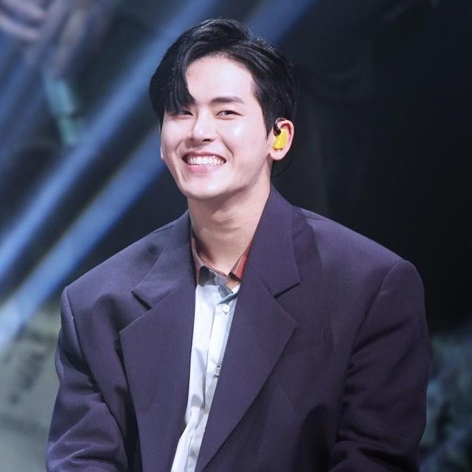 Recent activity shot of Hoya