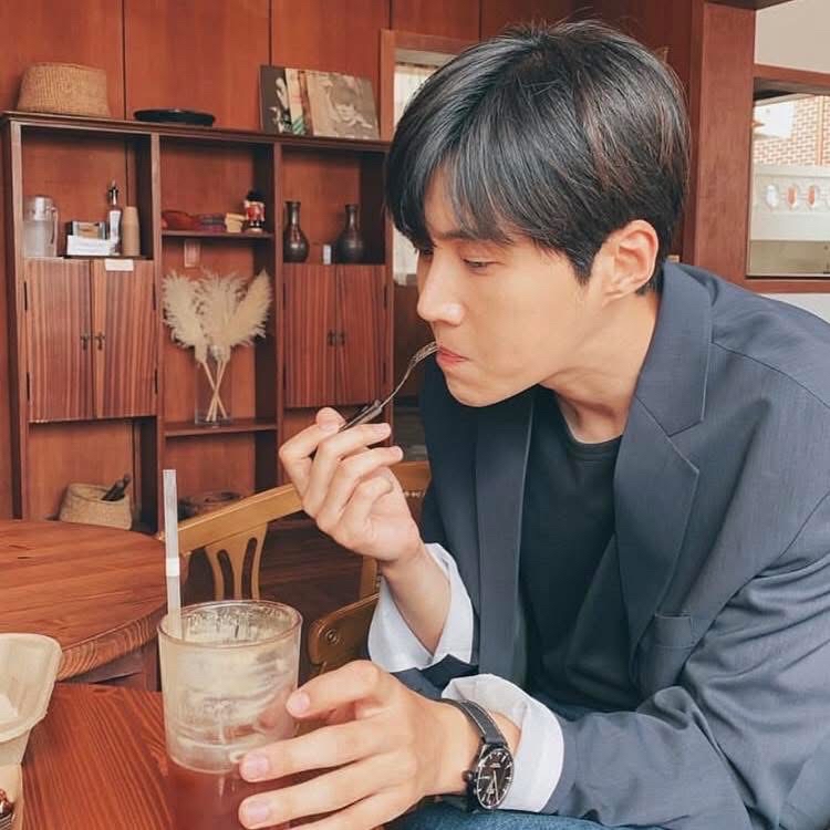 Recent activity shot of Kim Seonho