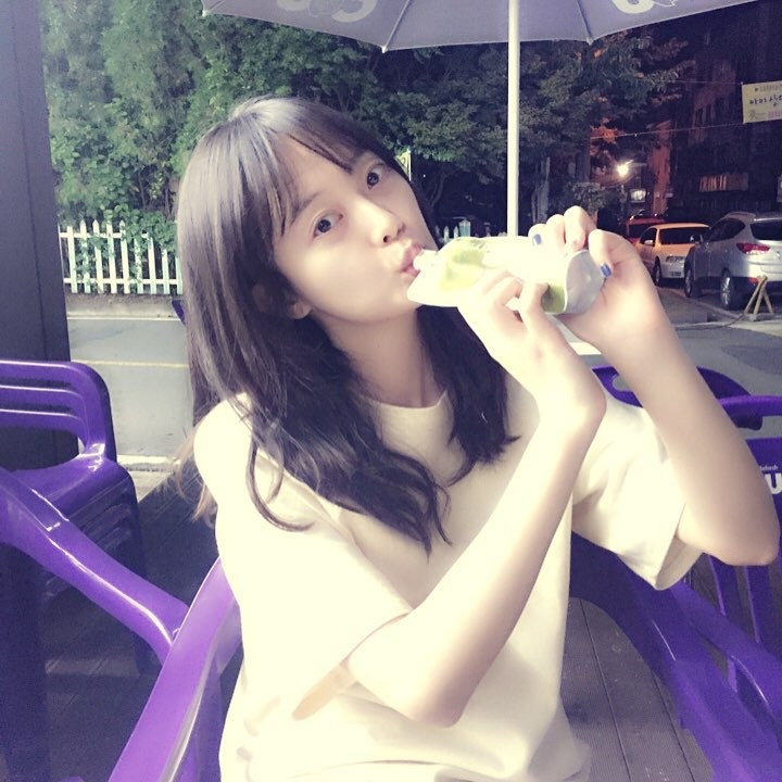 Behind-the-scenes cut of Jeon Somin