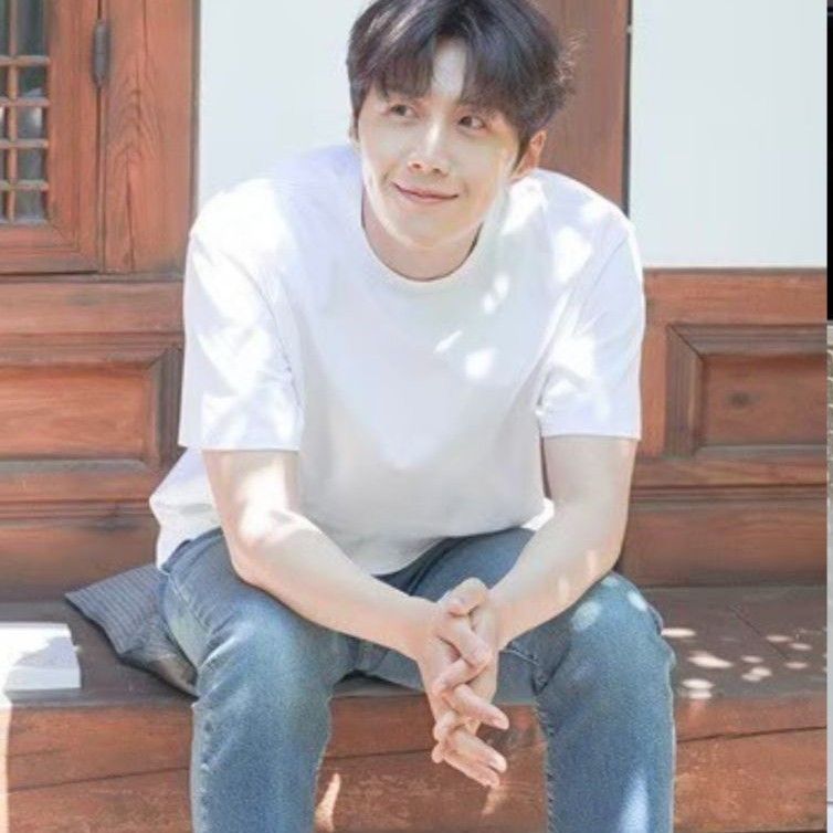 A moment captured by a fan of Kim Seonho