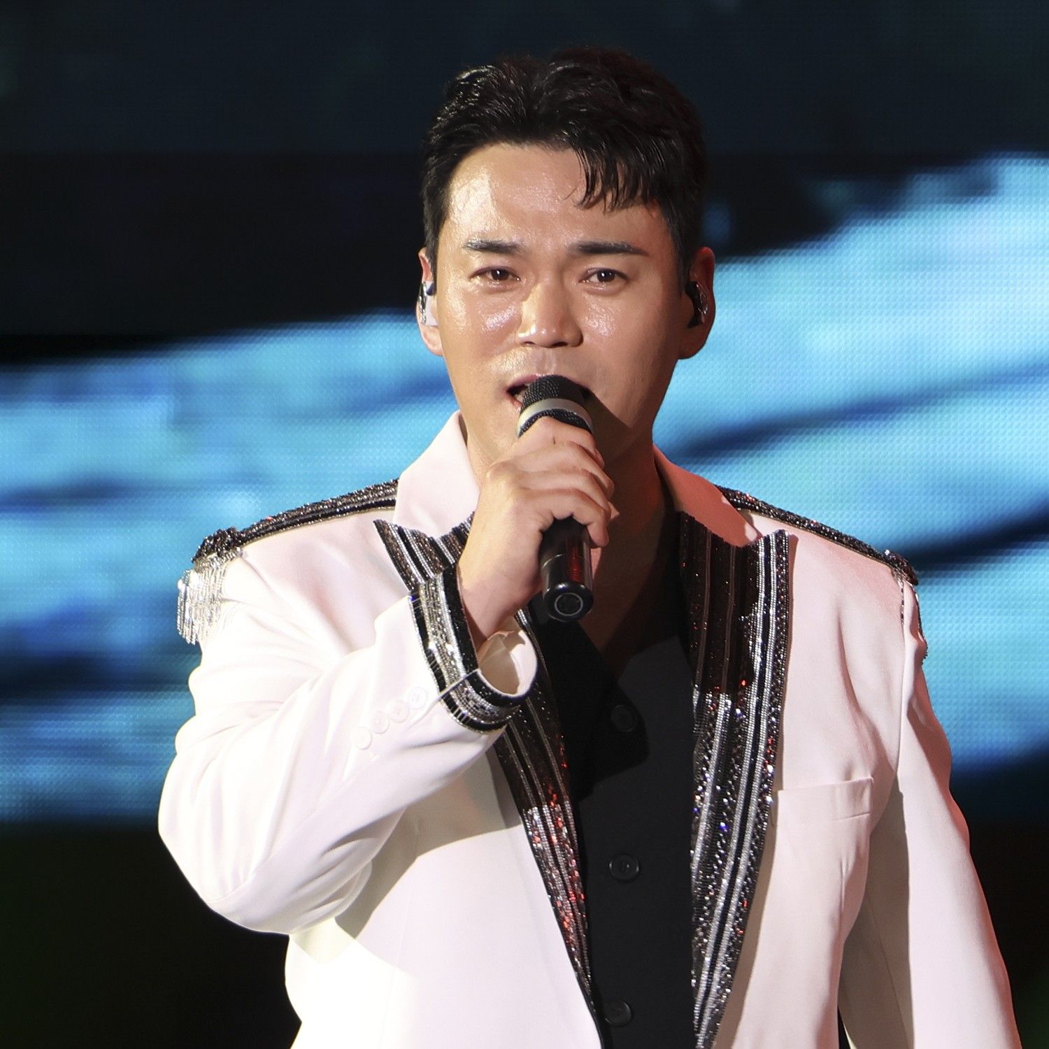 Latest photo of Lee Jung