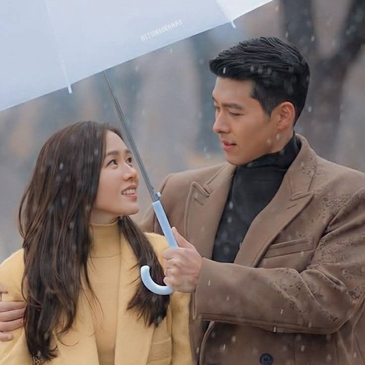 Latest photo of Hyun Bin