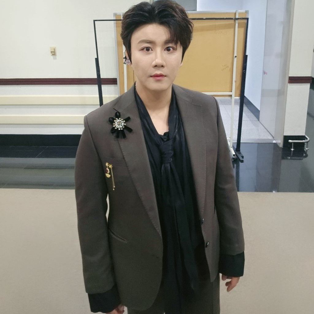 Recent activity shot of Jin Haesung