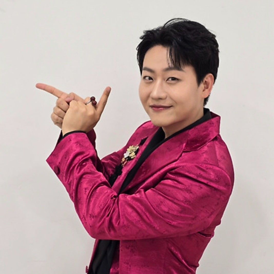 Latest photo of Min Soohyun