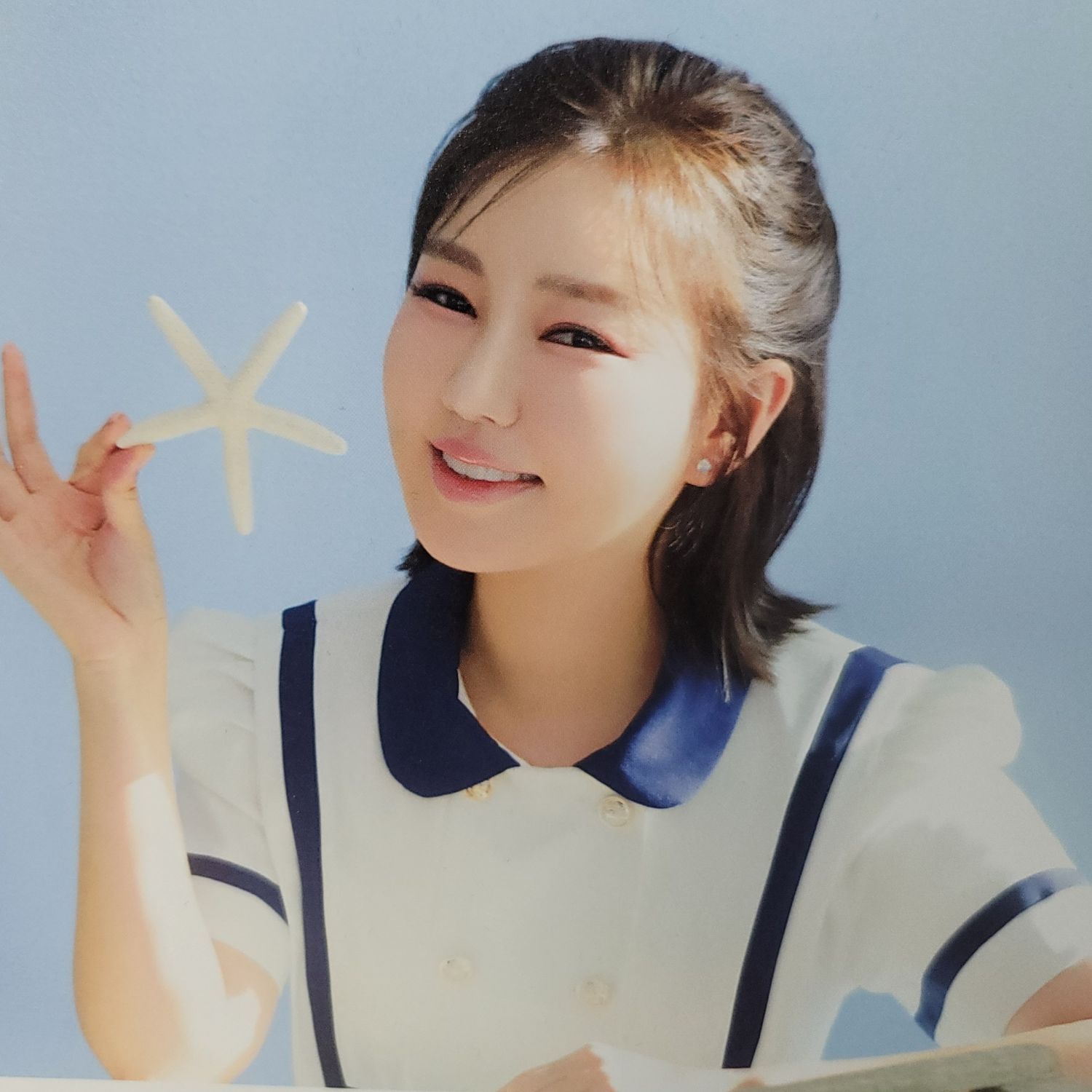 Recent activity shot of Song Gain