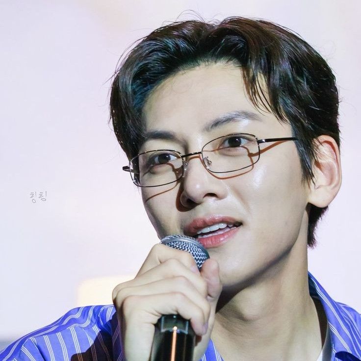 池昌旭的最新照片