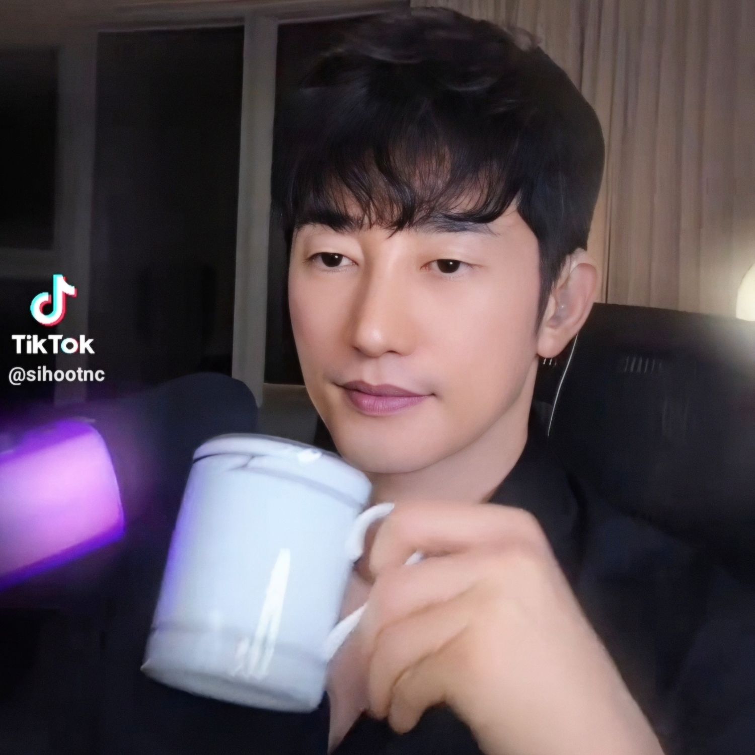Recent activity shot of Park Sihoo