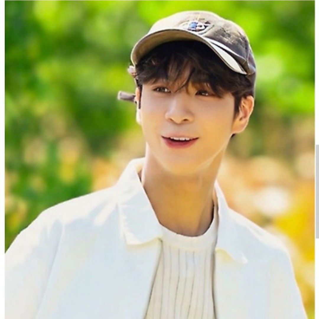 チョン・ドンウォンの最近の活動ショット