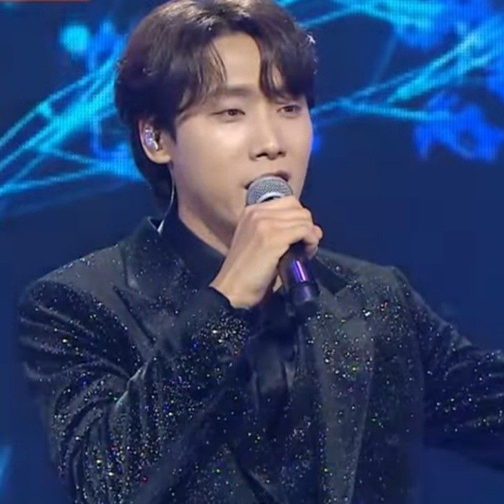 Latest photo of Choi Woojin