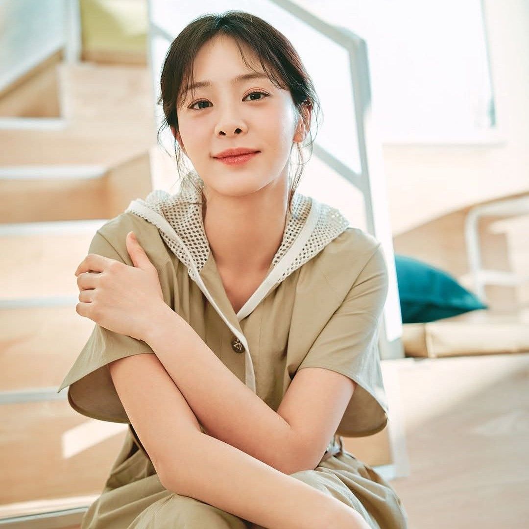 Latest photo of Seol Inah