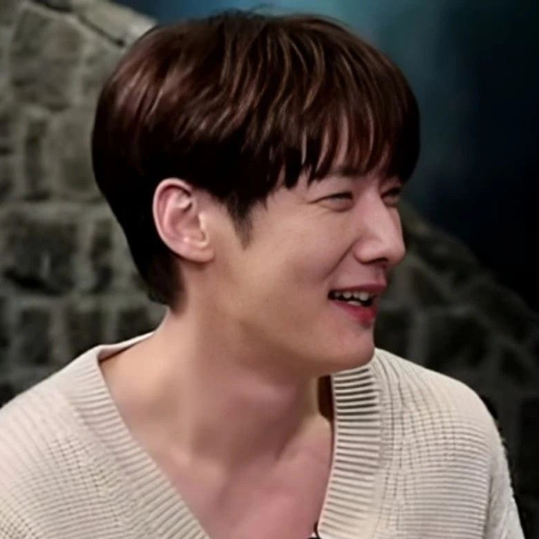 Behind-the-scenes cut of Choi Jinhyuk