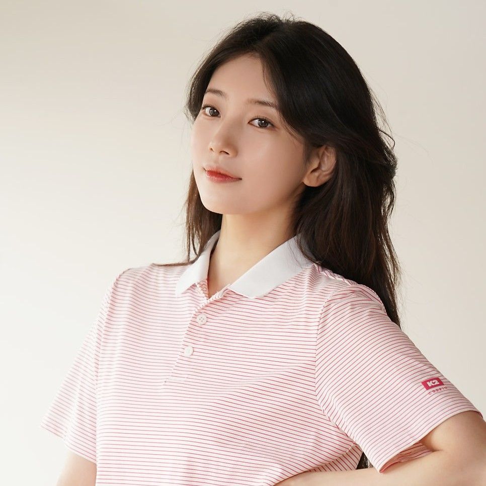 Recent activity shot of Bae Suzy