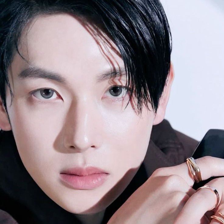 Latest photo of Lim Siwan