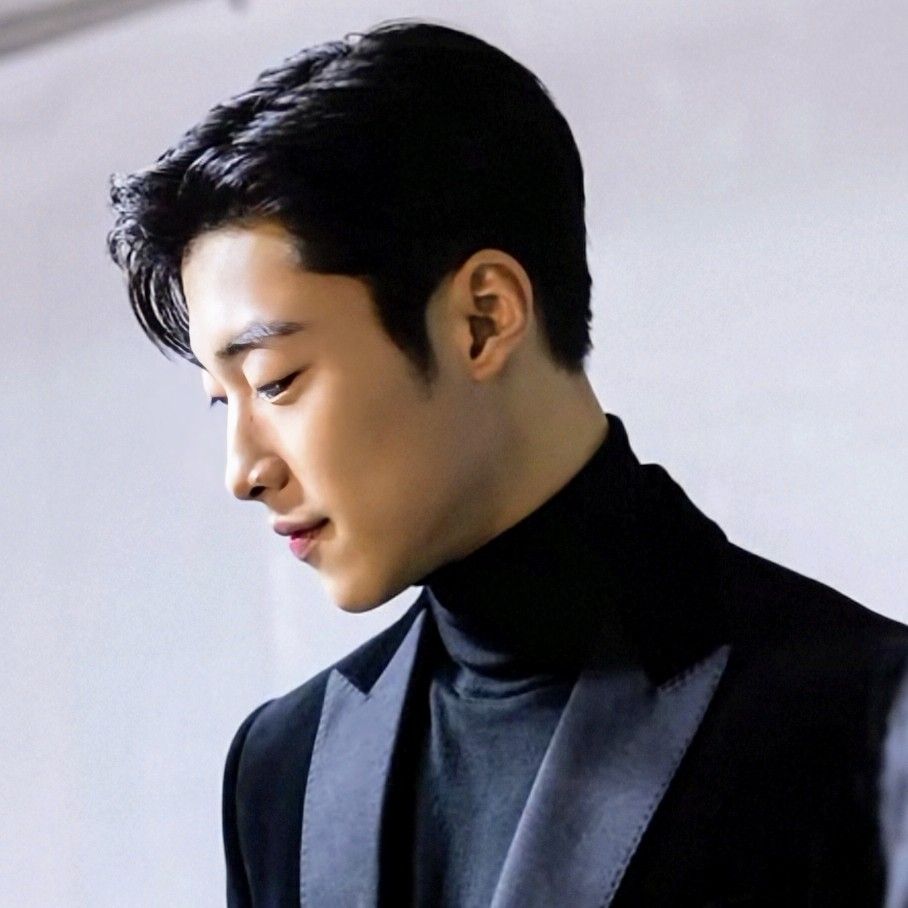 Behind-the-scenes cut of Woo Dohwan
