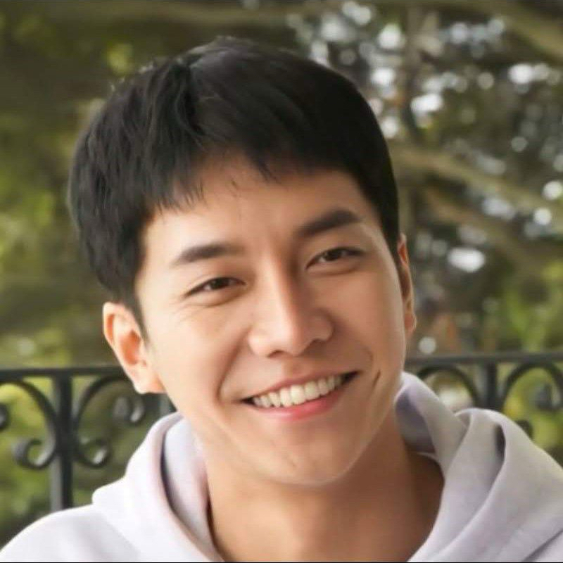 ファンが撮影したイ・スンギの瞬間