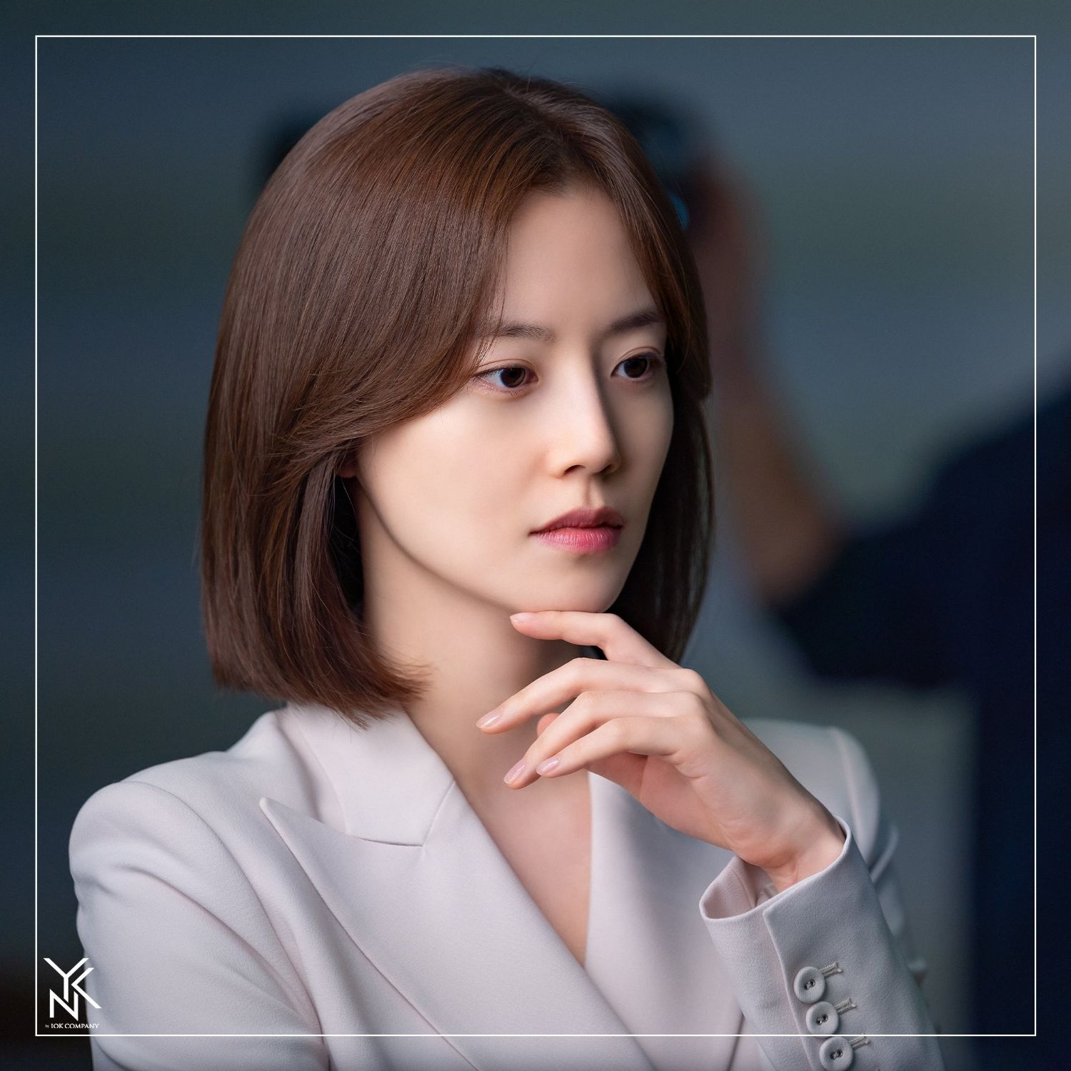 Behind-the-scenes cut of Moon Chaewon