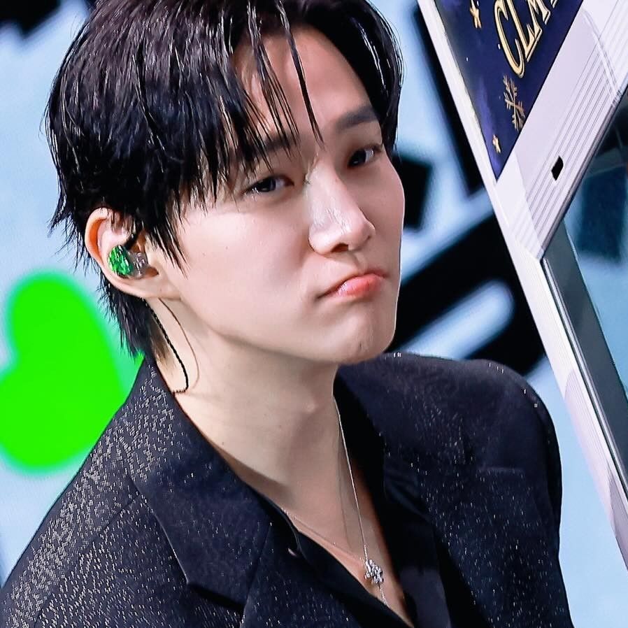 イ・ジュノの最近の活動ショット