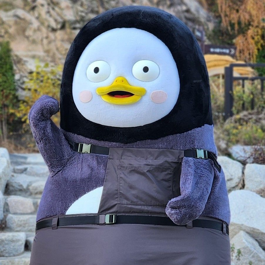 A moment captured by a fan of Pengsoo