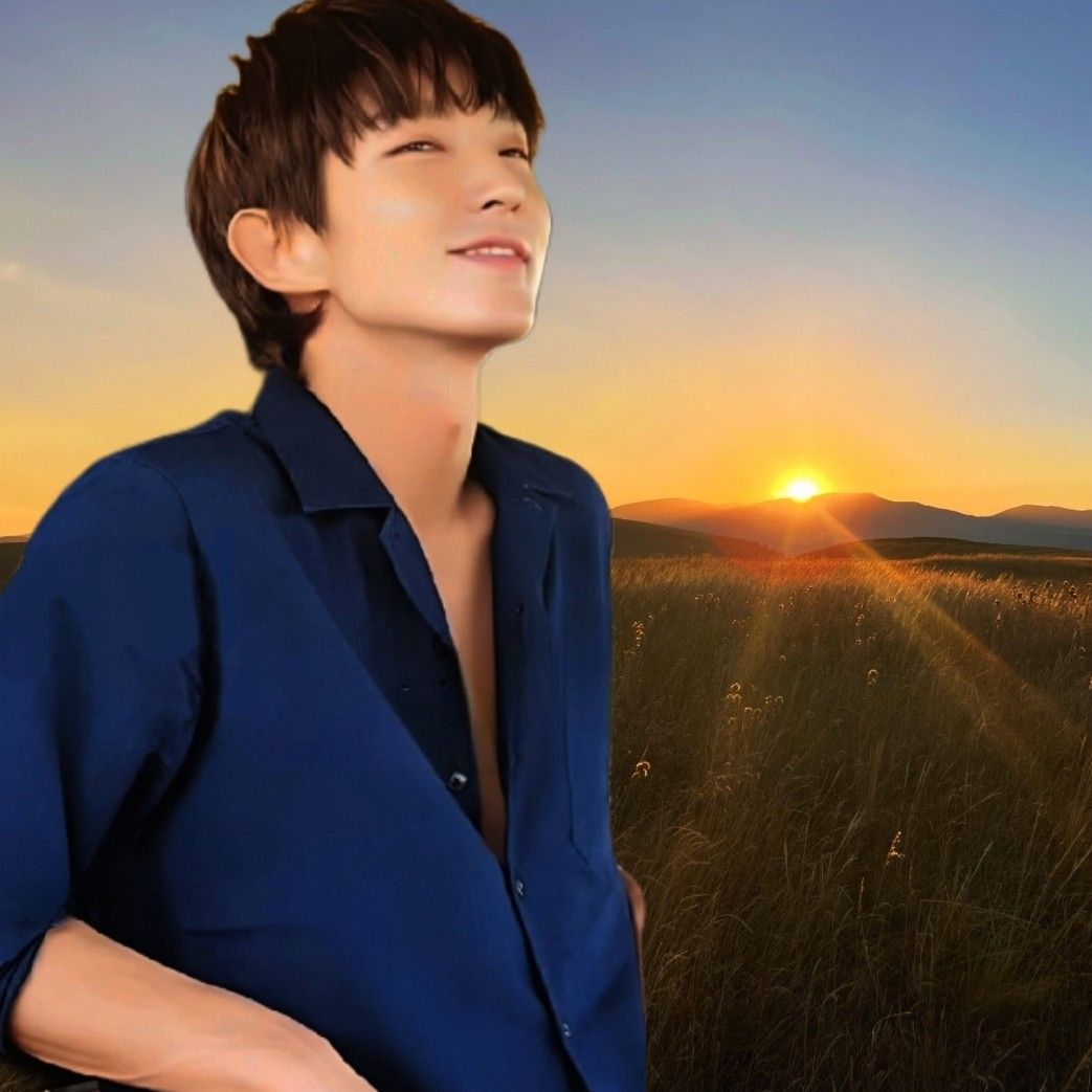 Latest photo of Lee Joongi