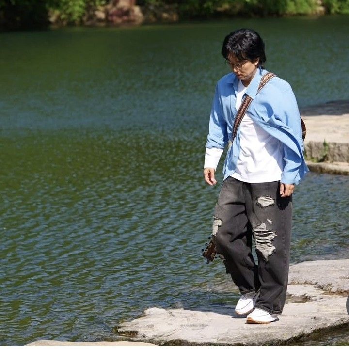 Recent activity shot of Bak Changgeun