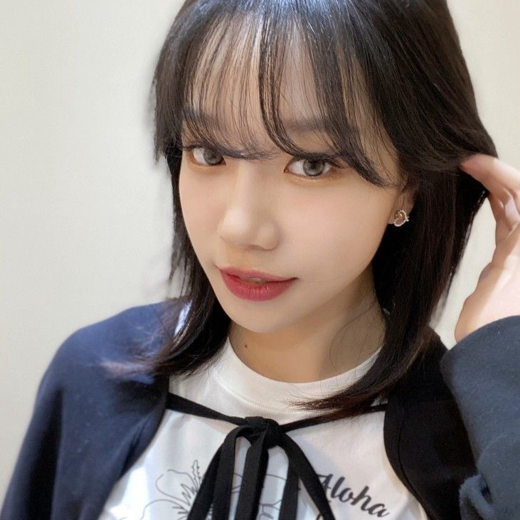 A moment captured by a fan of Jo Yuri