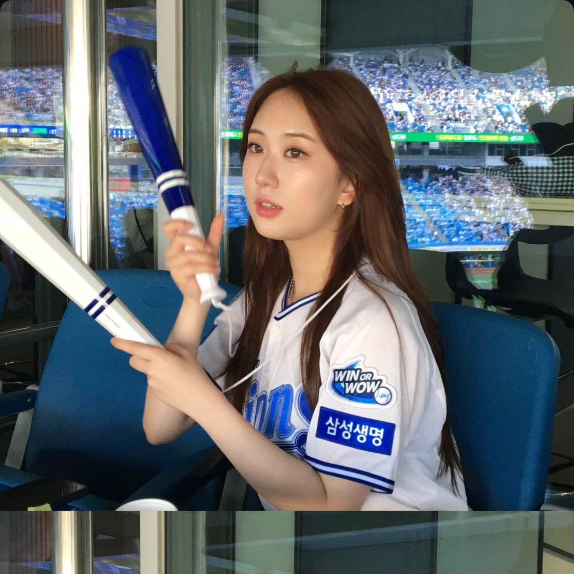 Behind-the-scenes cut of Jeon Yujin