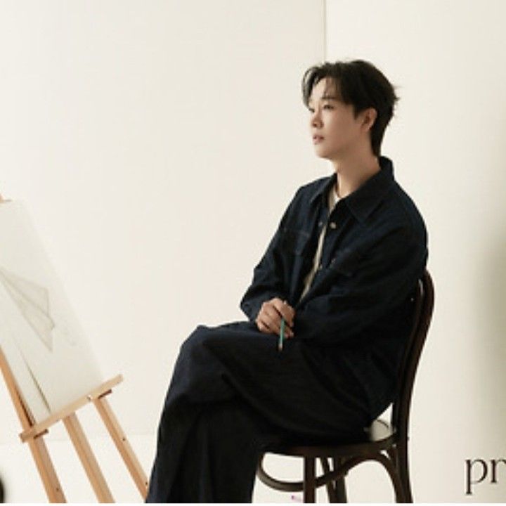Latest photo of Song Minjun
